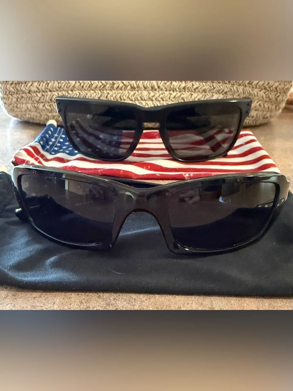 Men’s Vintage Oakley Sunglasses